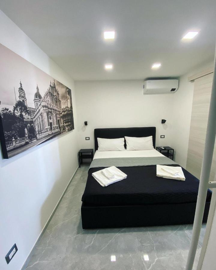 Nobilehouse Apartment Catania Exterior photo