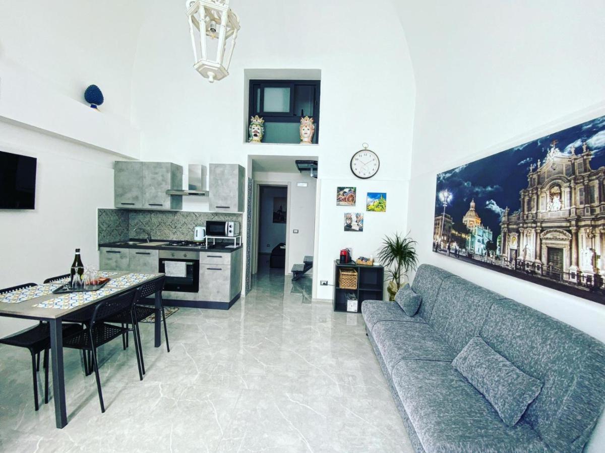 Nobilehouse Apartment Catania Exterior photo
